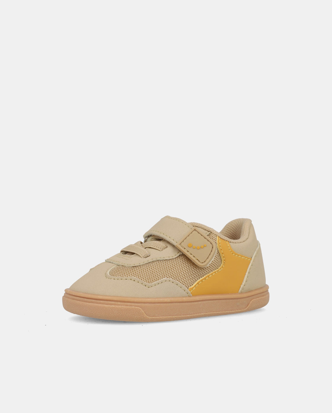 Platy barefoot tennised takjakinnitusega