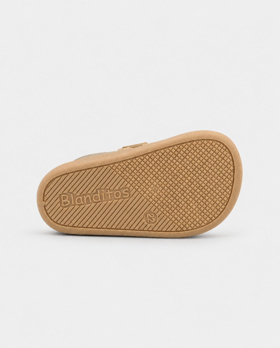Platy barefoot tennised takjakinnitusega