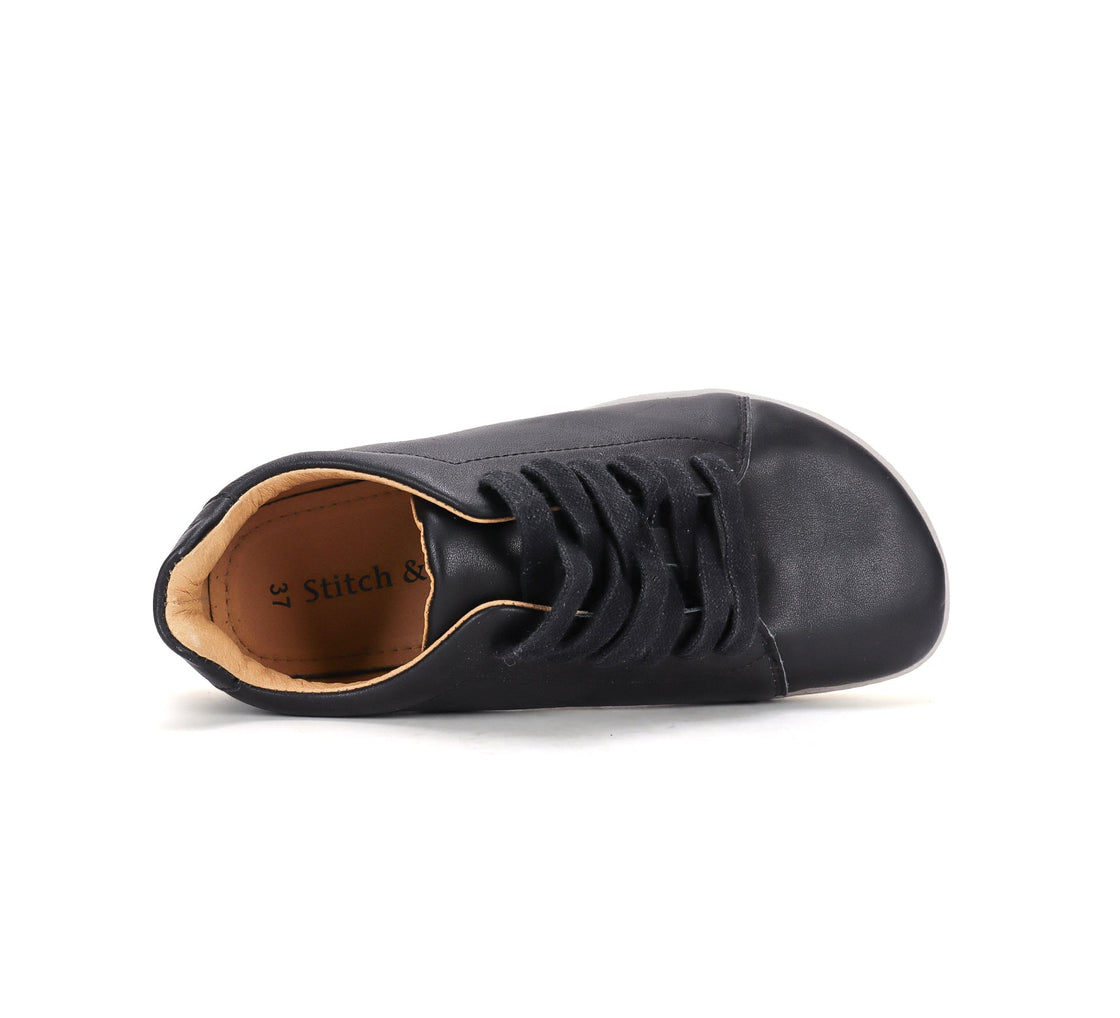 All black leather sneakers 088 - MyMara