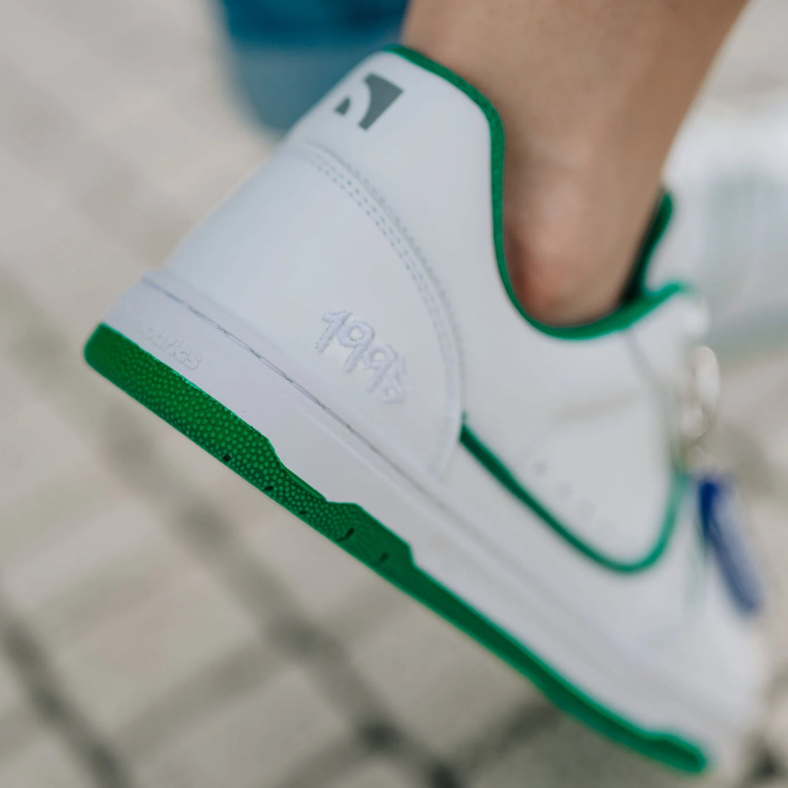 Arise Sneakers