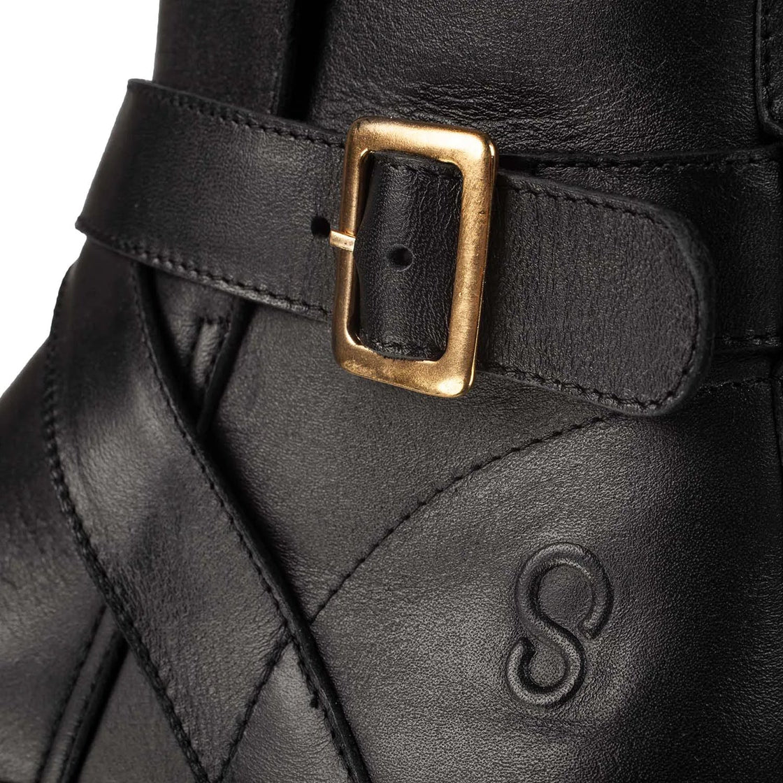 DIVINE ankle boots - MyMara
