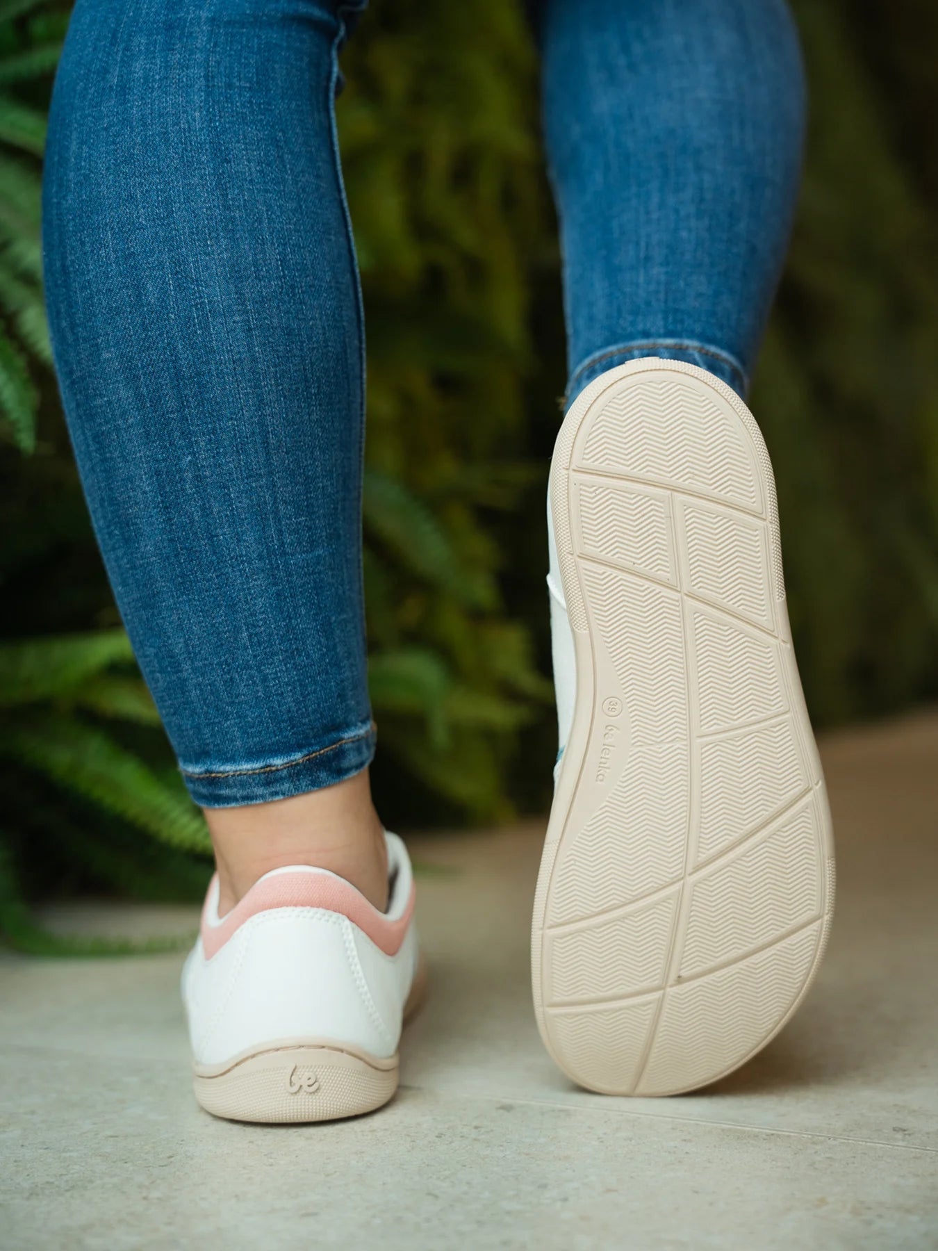 Echo Walking Shoes - MyMara