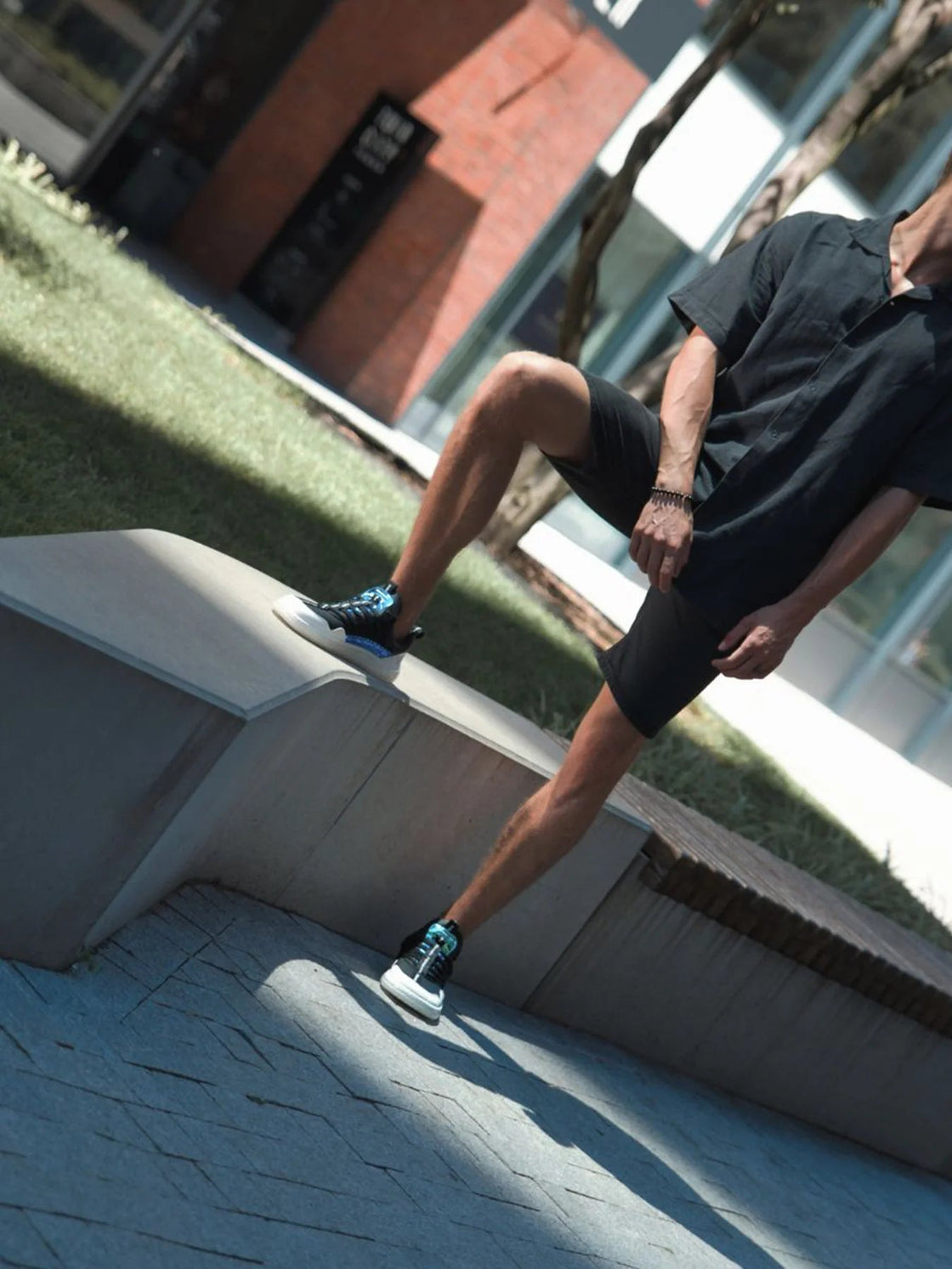 Holographic Urban Sneakers Futura - MyMara