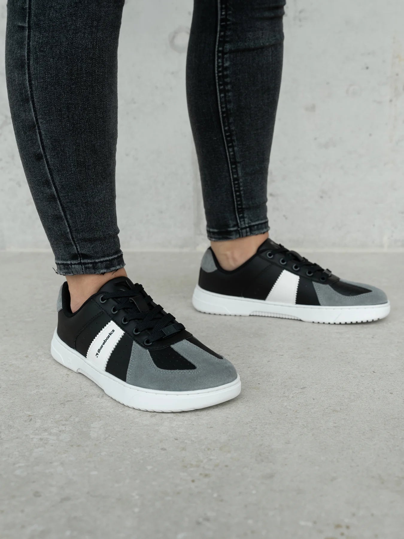 Icara Leather Sneakers - MyMara