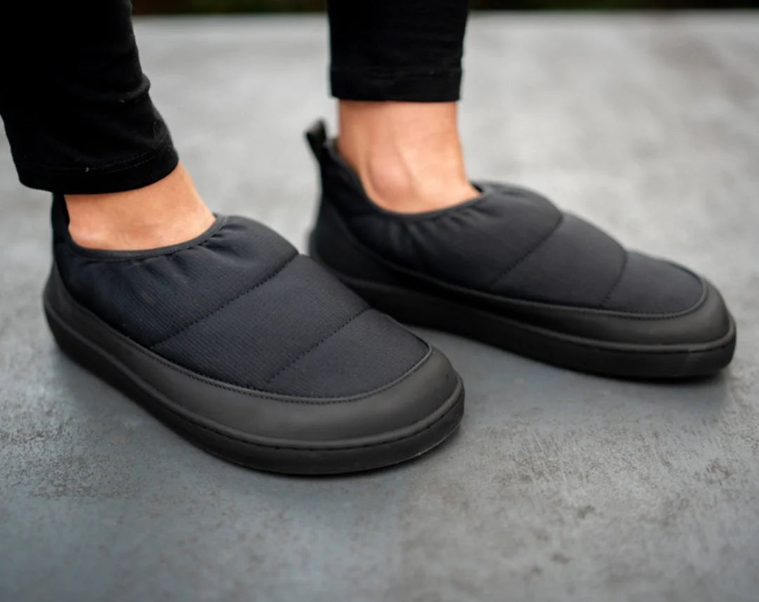 Slip-on shoes Nimbus - Water-repellent leather walking shoes - MyMara